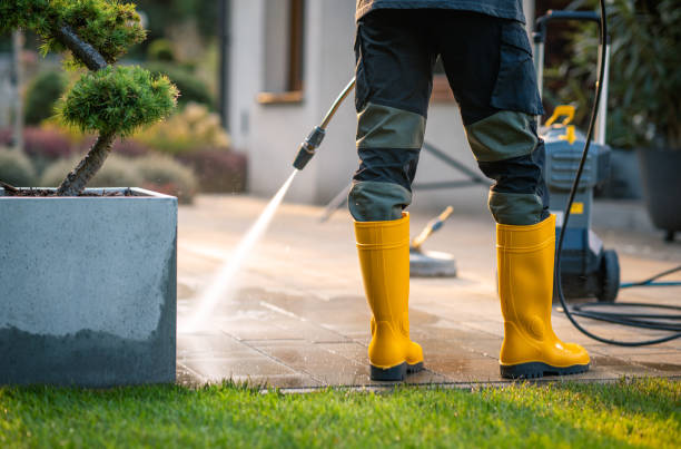 Best Residential Pressure Washing Services  in Navarre, OH